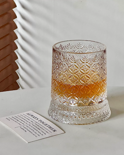 🥛💎Hot Sale 50% OFF✨🔥360° Rotating Whiskey Glass Tumbler
